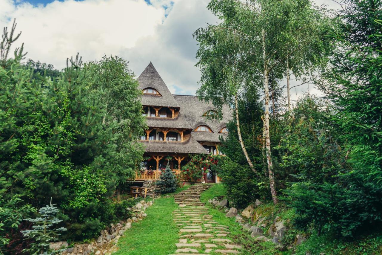 Conacul Drahneilor Otel Ruscova Dış mekan fotoğraf